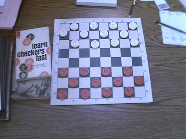 Play & learn checkers online