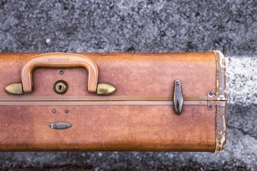 20251024-suitcase.jpg 20251024-suitcase.jpg