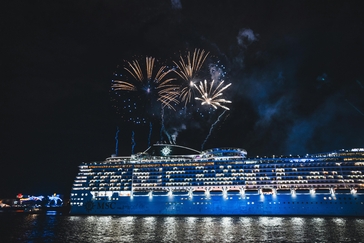 20251201-newyearcruisecc0.jpg