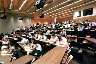 lecturehallcc0.x.jpg lecturehallcc0.x.jpg