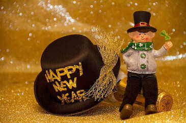 newyearhatcc0.x.jpg
