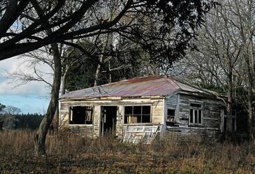 oldfarmhousecc0.x.jpg